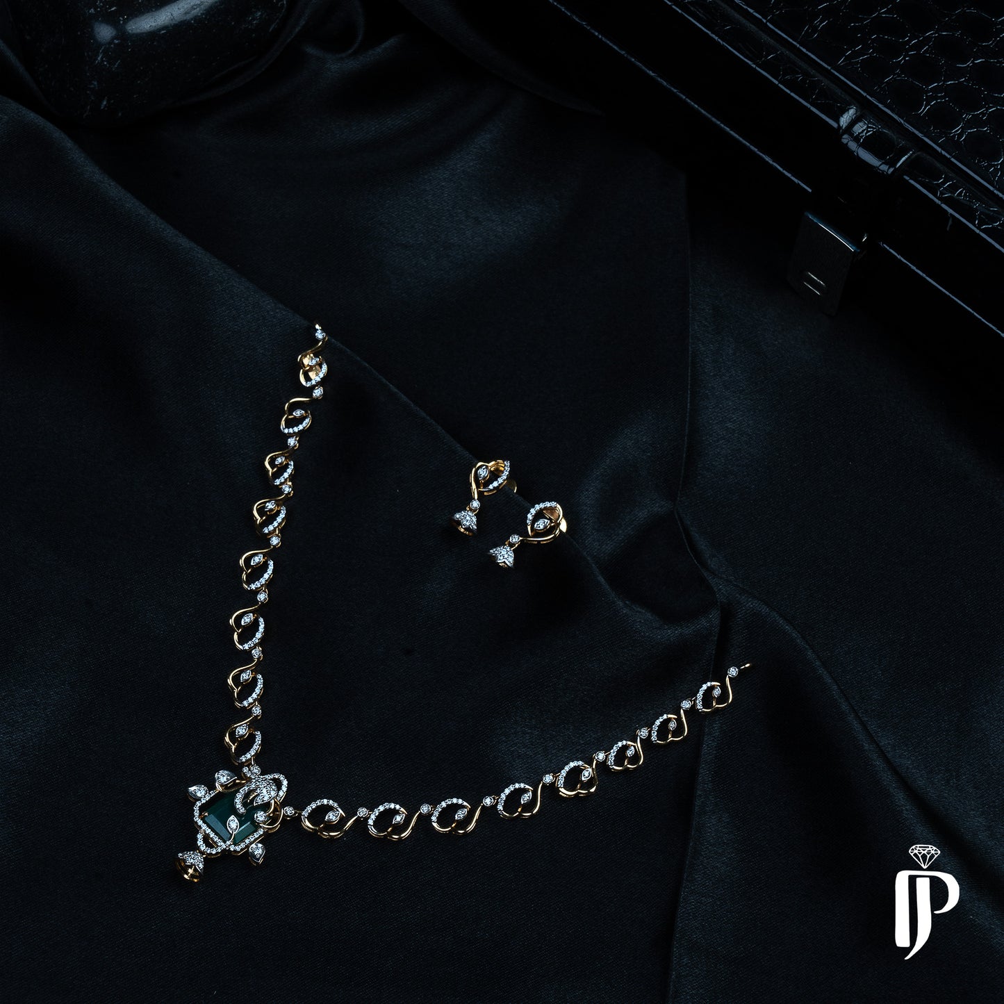 Diamond Short Necklace