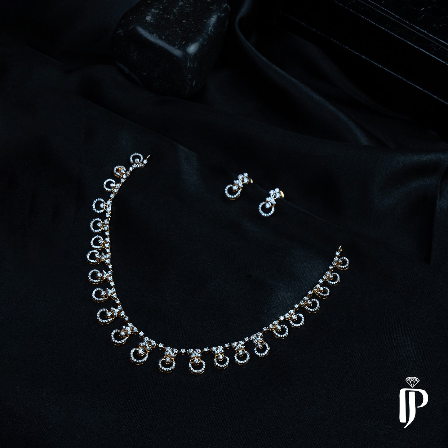Diamond Short Necklace