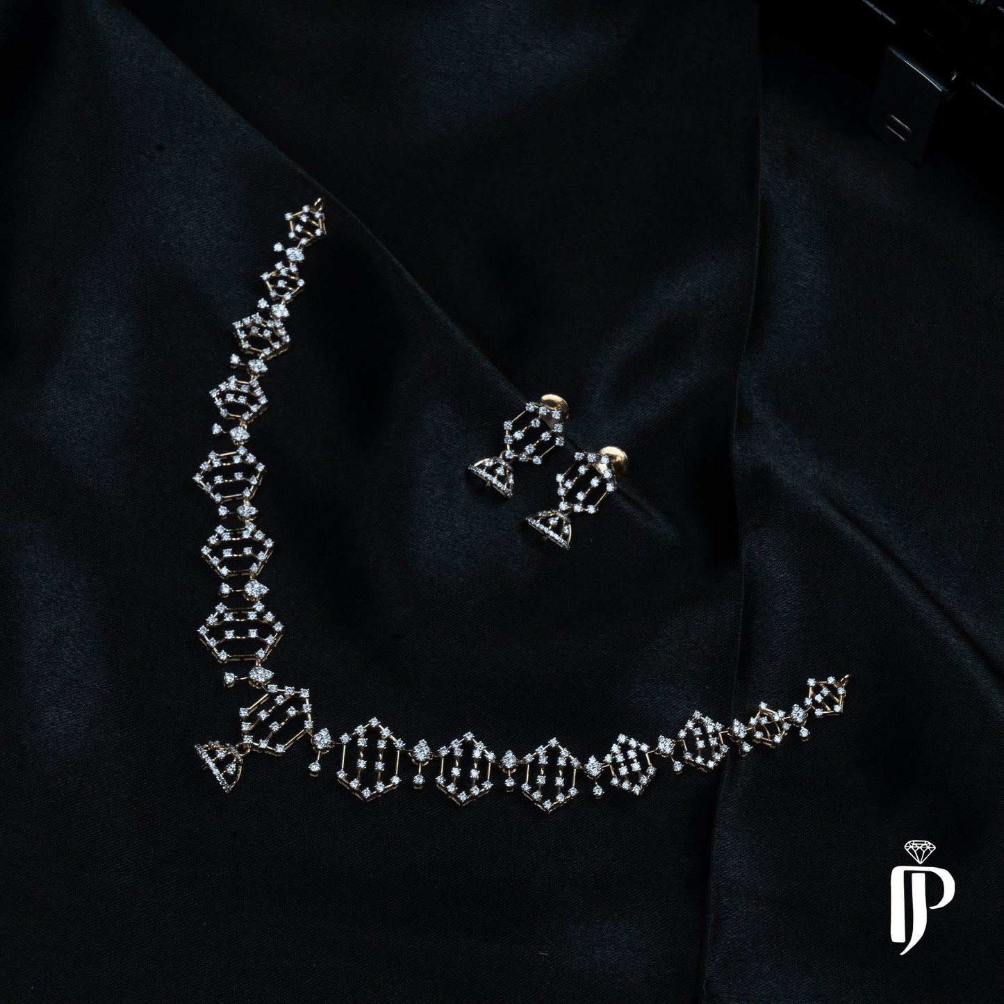 Diamond Short Necklace
